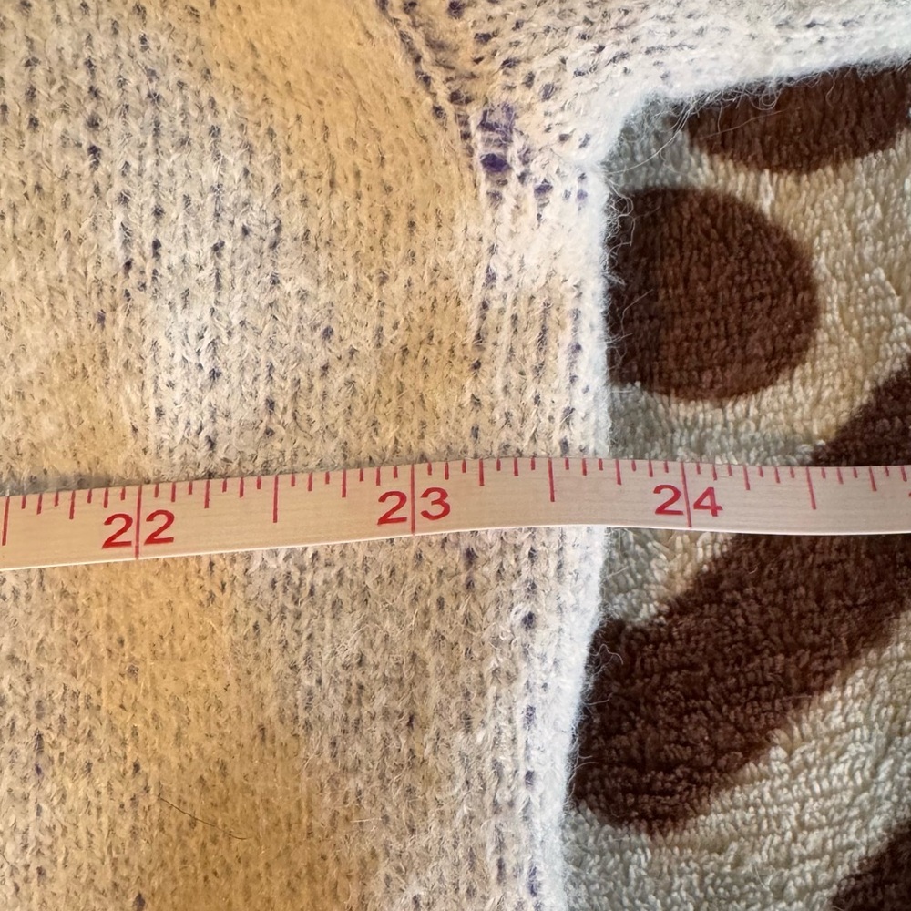BiBi Women's Turtleneck Zip Cream Sweater with Purple Floral Design NWT - Picture 8 of 11
